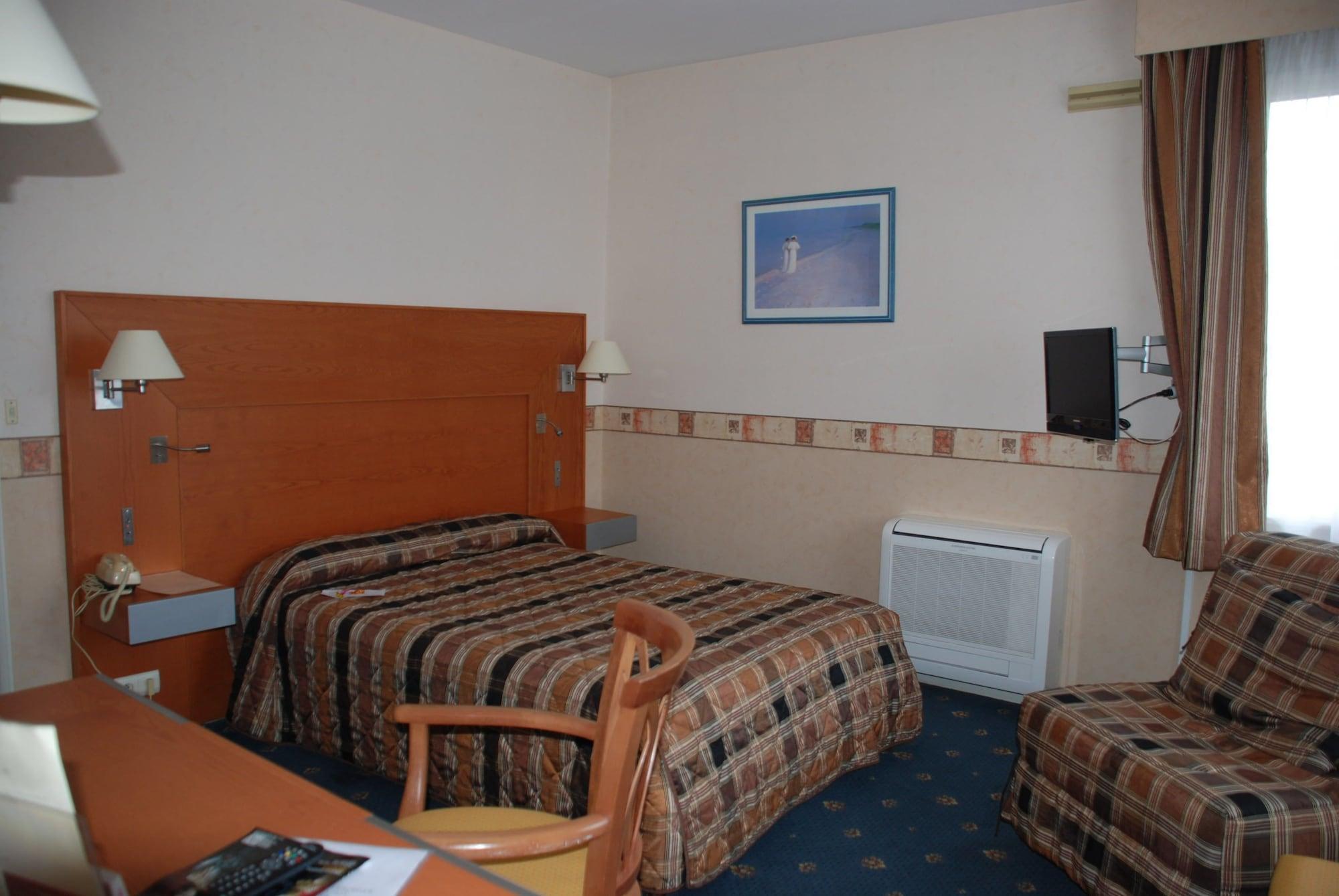 The Originals City, Hôtel Le Bellevue, Montrichard (Inter-Hotel) Exterior foto