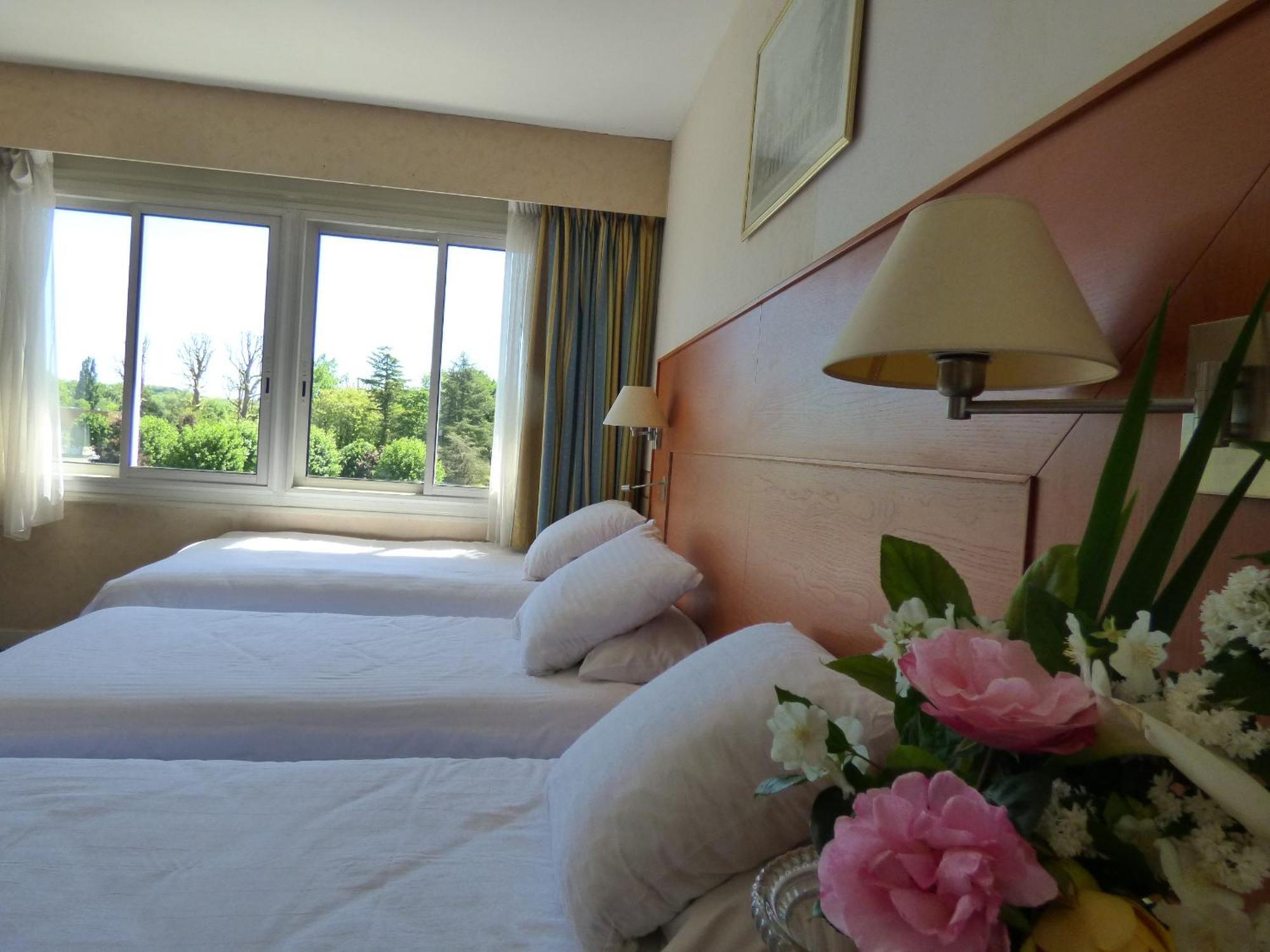 The Originals City, Hôtel Le Bellevue, Montrichard (Inter-Hotel) Exterior foto