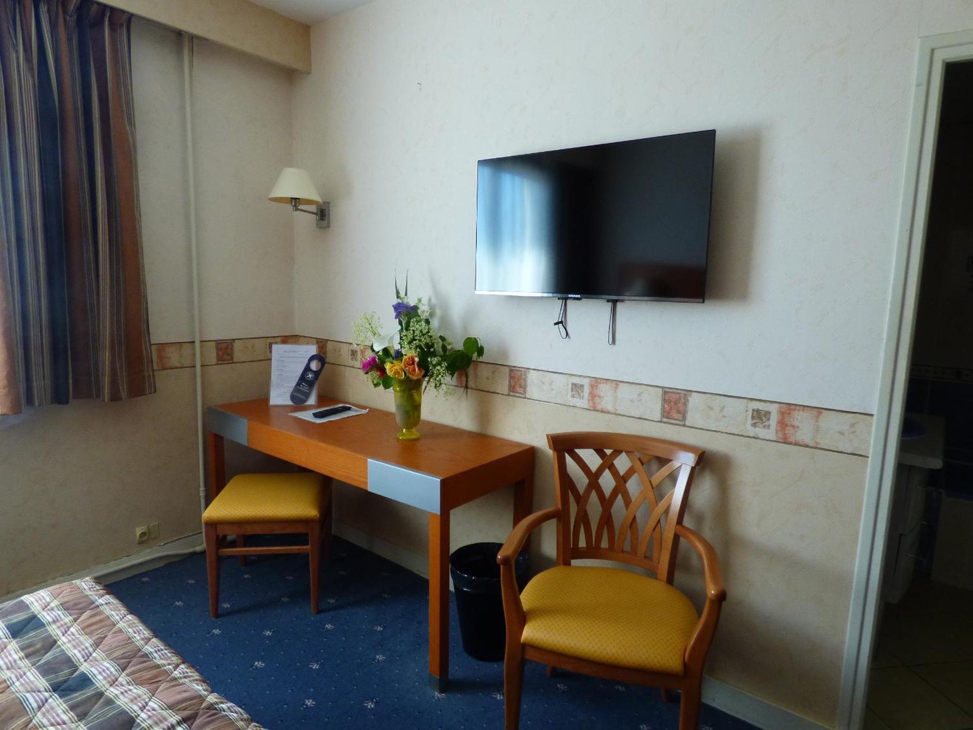 The Originals City, Hôtel Le Bellevue, Montrichard (Inter-Hotel) Exterior foto